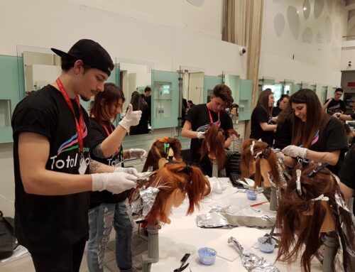 Dal banco di scuola al salone di bellezza: il viaggio che trasforma una passione in una professione di successo